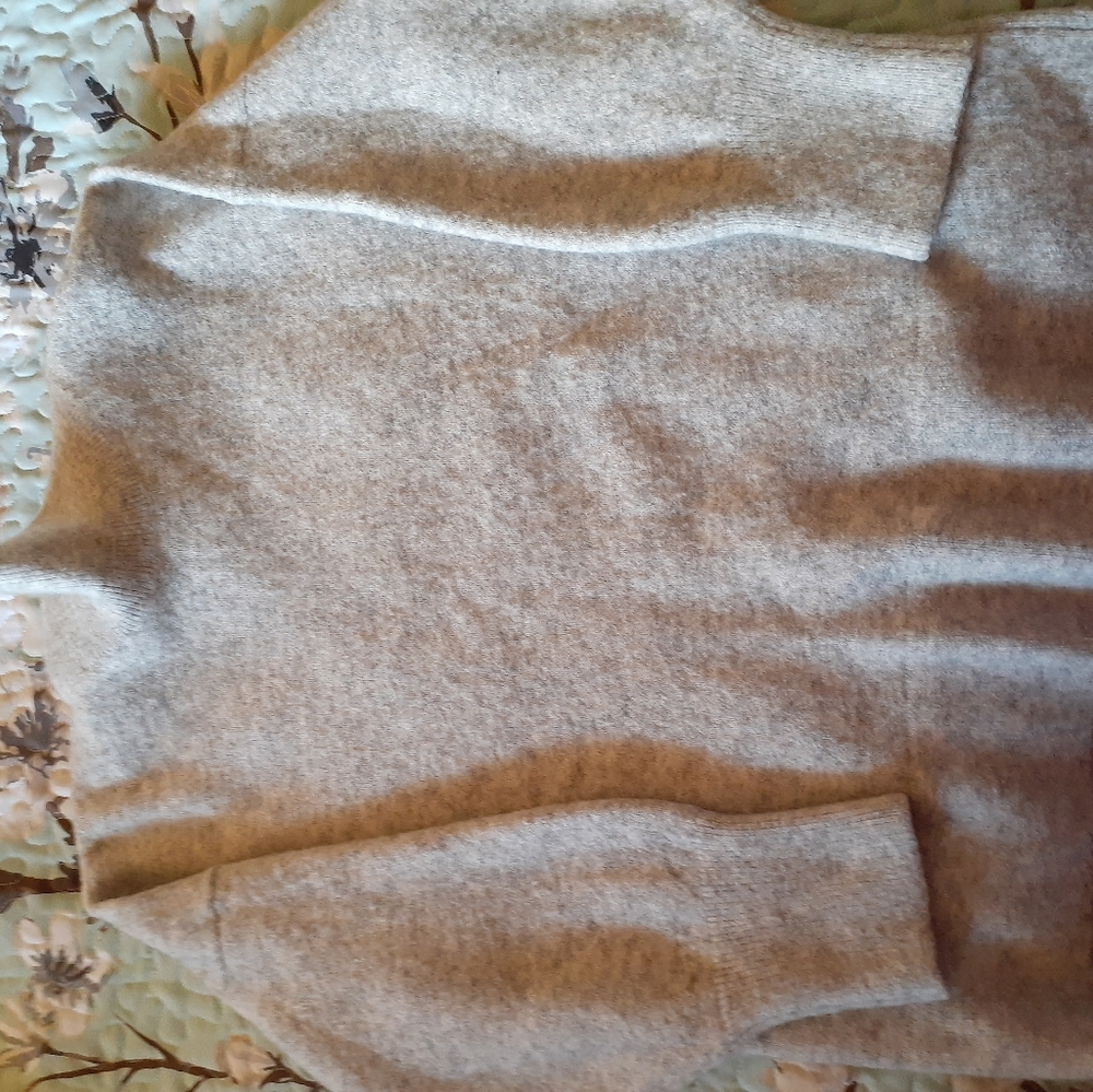 Wool blend sweater
